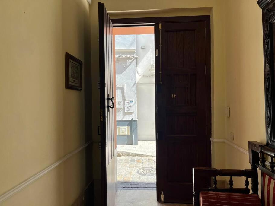 Apartamento Suite Alameda De Hercules Sevilla Kültér fotó