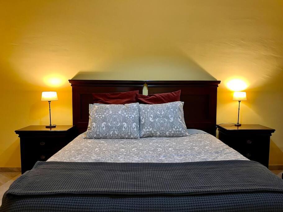 Apartamento Suite Alameda De Hercules Sevilla Kültér fotó